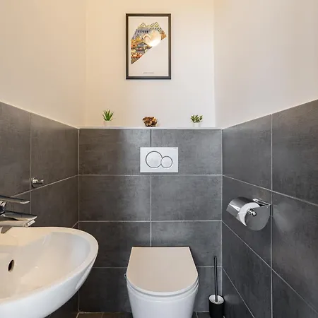 아파트 Spacious Elegance - 75 Sqm - Ac 부다페스트