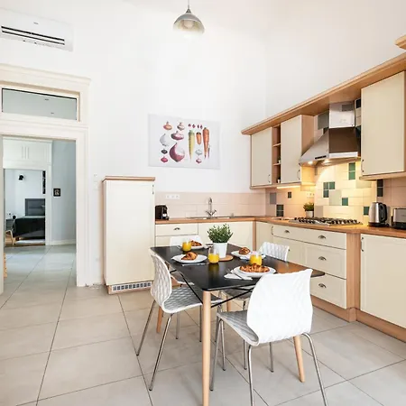 아파트 Spacious Elegance - 75 Sqm - Ac
