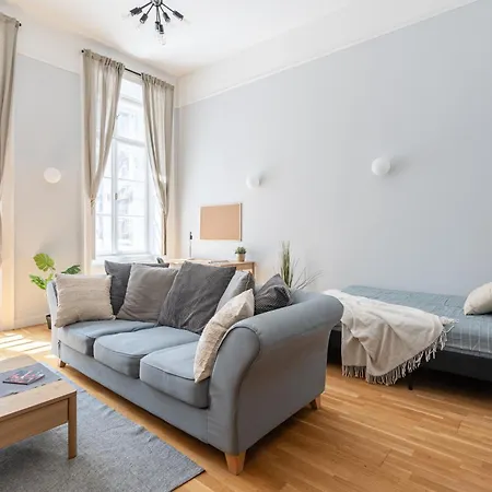 Spacious Elegance - 75 Sqm - Ac 아파트